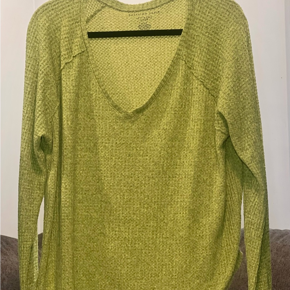 American Eagle Outfitters Green V-Neck Sweater Relaxed Fit